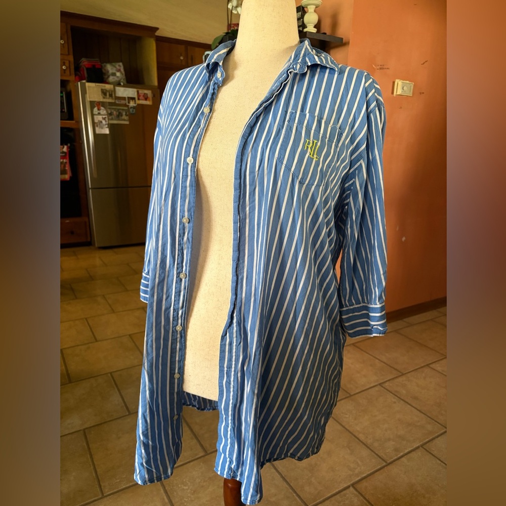 LAUREN RALPH STRIPED 3/4 SLEEVE BUTTON DOWN BABY BLUE TUNIC MONOGRAM POCKET